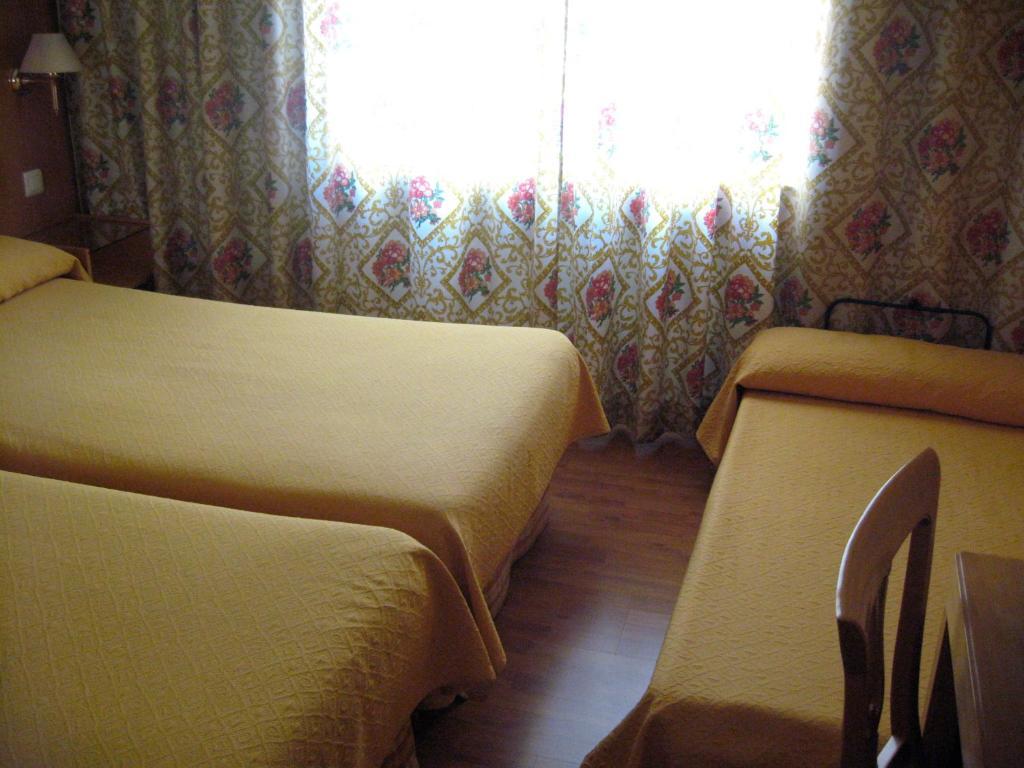 Hotel Restaurante San Roque Medina del Campo Δωμάτιο φωτογραφία