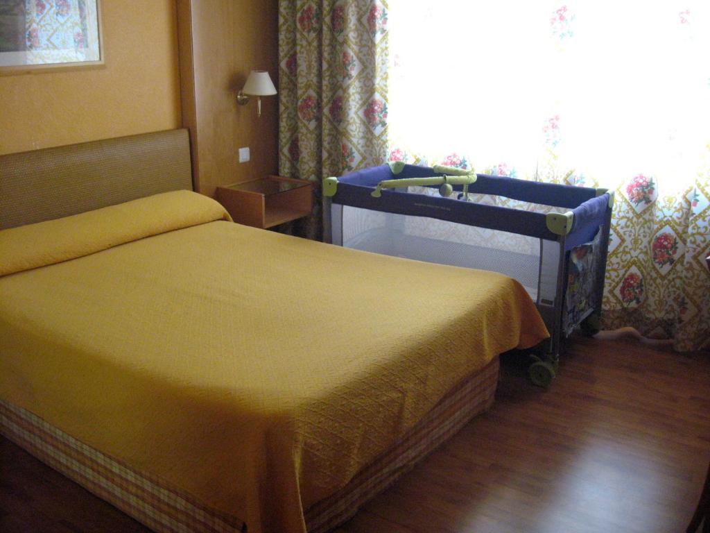 Hotel Restaurante San Roque Medina del Campo Δωμάτιο φωτογραφία