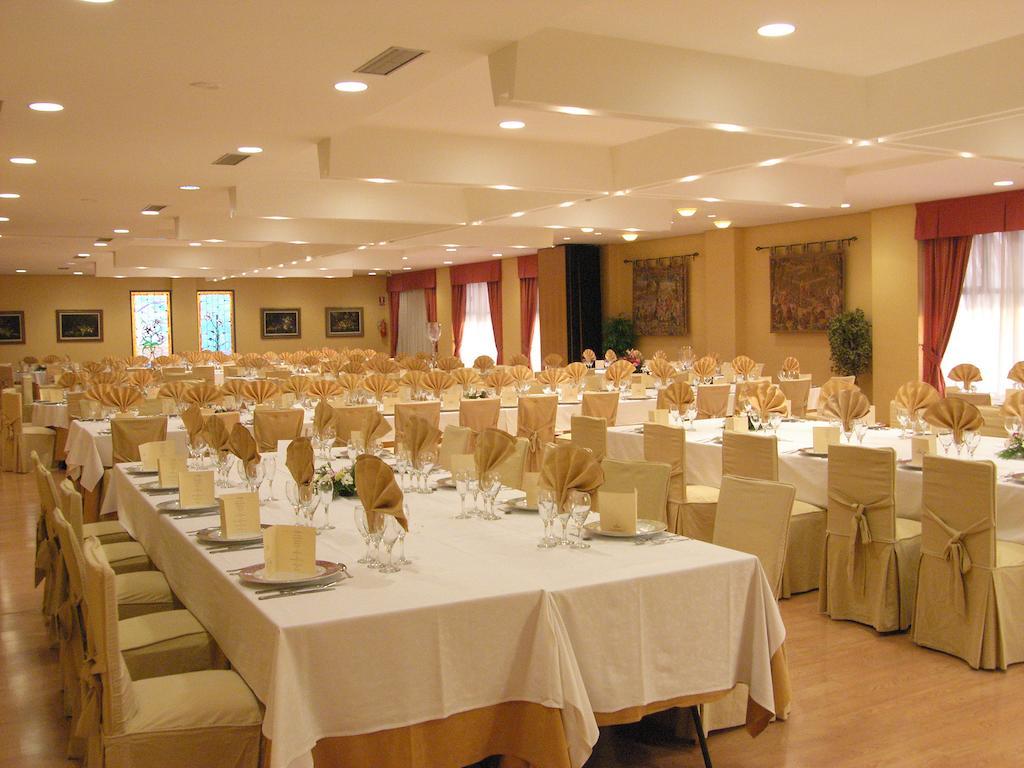 Hotel Restaurante San Roque Medina del Campo Εξωτερικό φωτογραφία